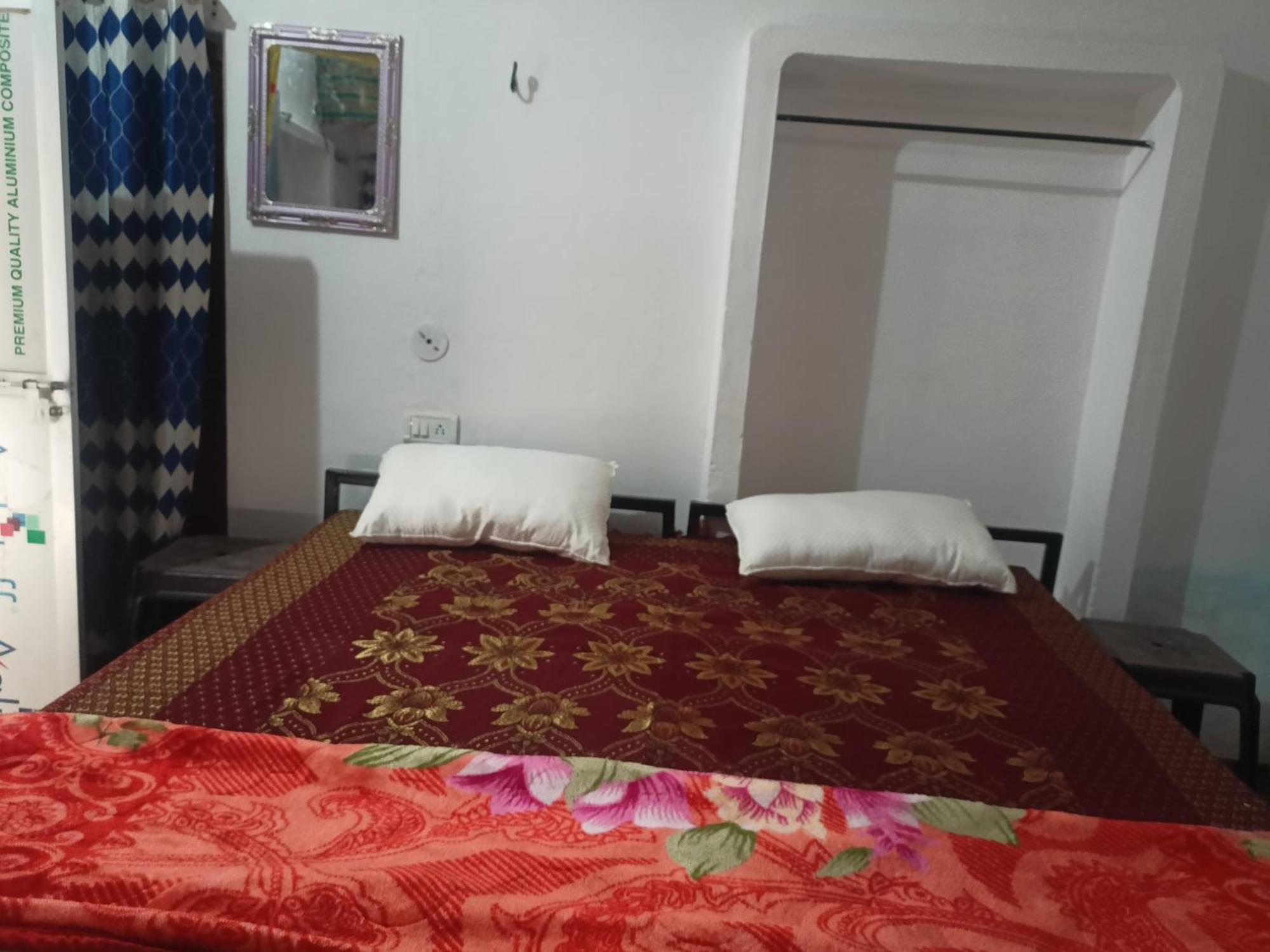 Holiday Home Stay Khajuraho Luaran gambar