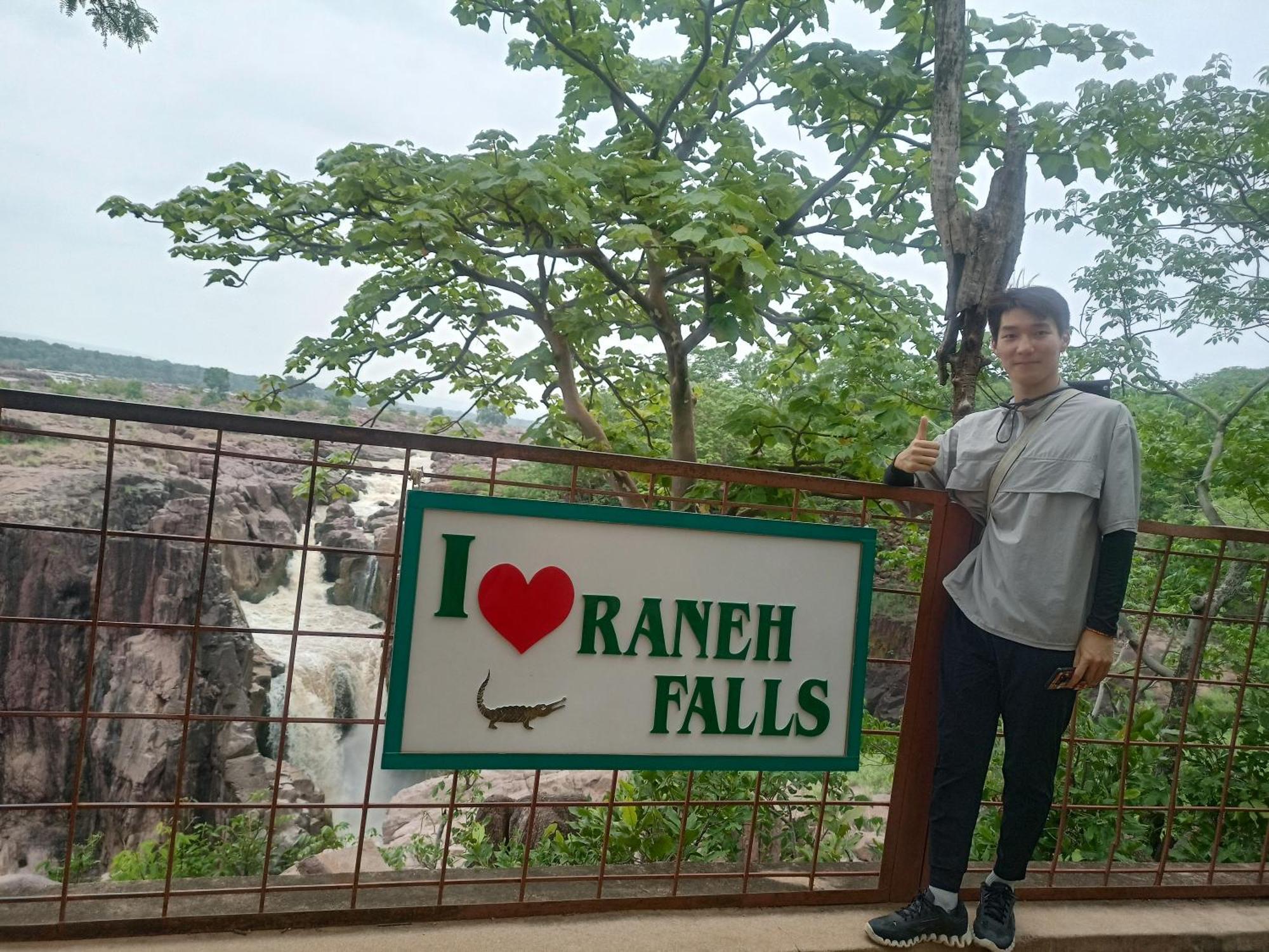 Holiday Home Stay Khajuraho Luaran gambar
